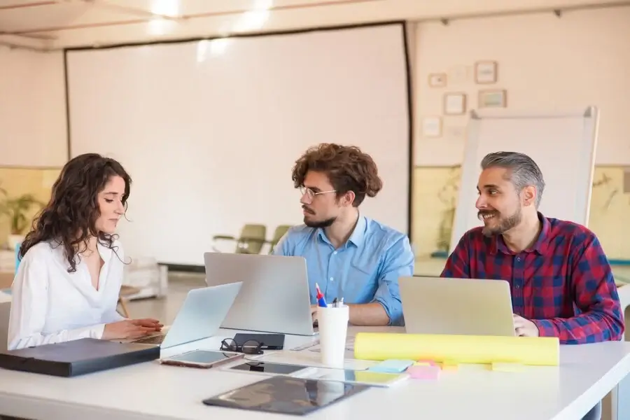 Quel est le moyen le plus rapide d’apprendre le développement Web ?