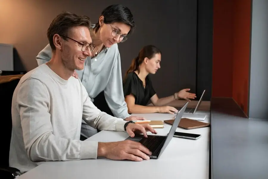 Meilleurs bootcamps de codage au Canada de 2024