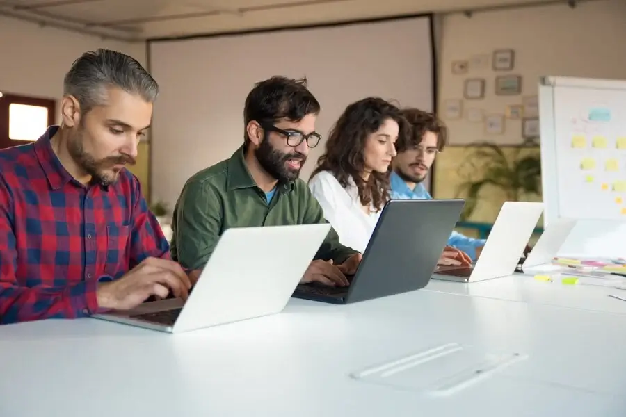 Un guide sur les meilleurs bootcamps de codage à Tampa (mis à jour pour 2024)